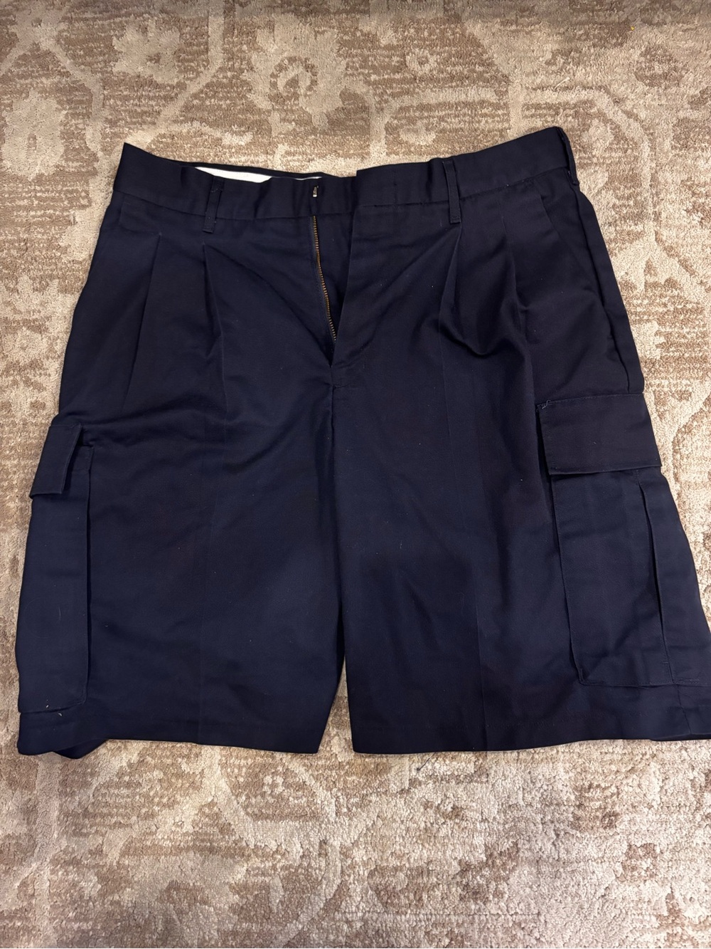 Men's Dark Navy Cargo Shorts with Multiple Pockets